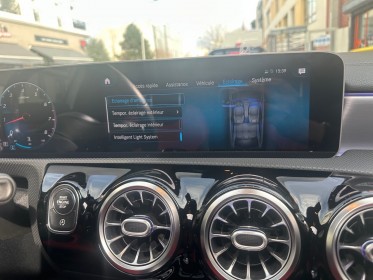 Mercedes classe a berline 2019 200 7g-dct amg line,  garantie 12 mois, entretient mercedes, toit ouvrant, caméra de recul...