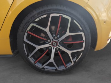 Renault megane iv berline tce 300 edc r.s. trophy occasion simplicicar brest simplicicar simplicibike france
