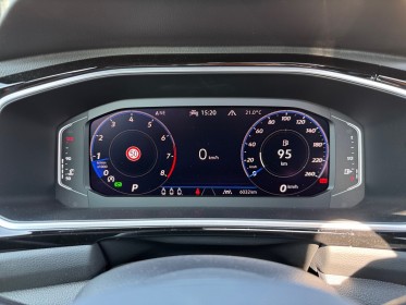 Volkswagen t-roc 1.5 tsi evo 150 start/stop dsg7 r-line - 1ére main - carplay - caméra - toit ouvrant - hayon électrique...