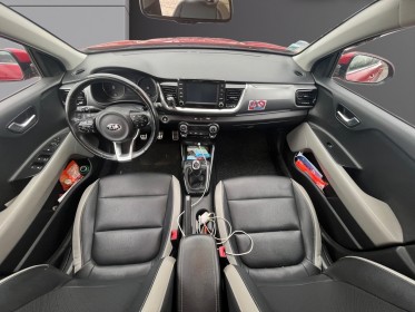 Kia stonic 1.6 crdi 110 ch premium occasion simplicicar limoges  simplicicar simplicibike france