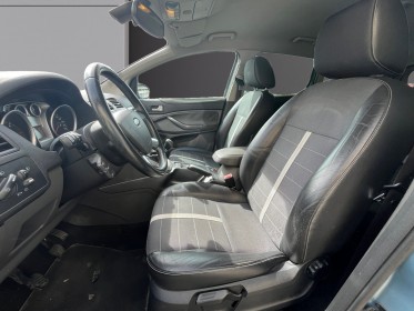 Ford kuga 2.0 tdci 136 dpf 4x2 titanium première main occasion simplicicar la ciotat simplicicar simplicibike france