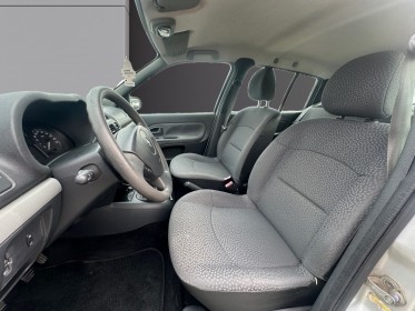 Renault clio campus 1.2 16v 75 campus  authentique occasion avignon (84) simplicicar simplicibike france