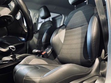 Peugeot 2008 puretech 130ch ss bvm6 allure  courroie remplacee  garantie 12 mois occasion  simplicicar aix les bains...