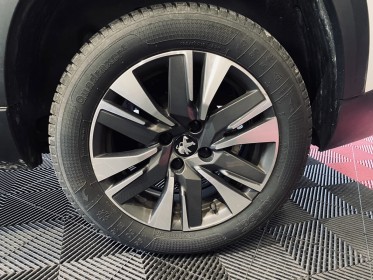 Peugeot 2008 puretech 130ch ss bvm6 allure  courroie remplacee  garantie 12 mois occasion  simplicicar aix les bains...