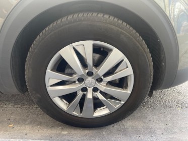 Peugeot 3008 business luehdi 130ch ss eat8 active business occasion paris 15ème (75) simplicicar simplicibike france