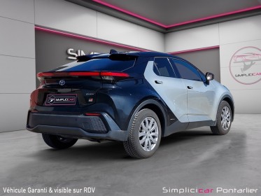 Toyota c-hr hybride my23 simplifiee 2.0l gr sport / toit pano / garantie constructeur / occasion simplicicar pontarlier...