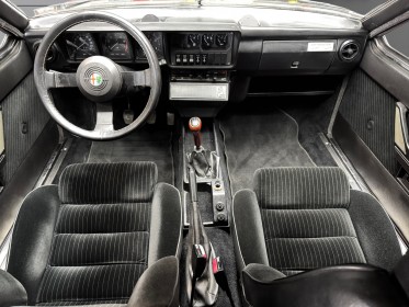 Alfa romeo alfetta gtv 2.0 production occasion simplicicar pau simplicicar simplicibike france