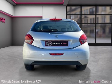 Peugeot 208 1.2 puretech 68ch bvm5 like - courroie changee - garantie 12 mois occasion simplicicar caen  simplicicar...