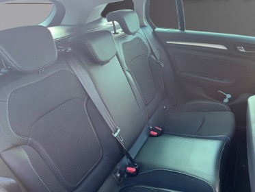 Renault megane iv estate e-tech plug-in hybride 160 intens / carplay / caméra de recul / régulateur / garantie occasion...