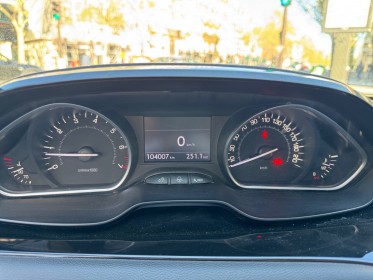 Peugeot 208 1.6 vti 120ch bvm5 allure/courroie change/climatisation automatique/garantie 12 mois occasion paris 17ème...