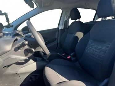 Peugeot 208 affaire 1.6 bluehdi 75 bvm5 premium 2 places pas de tva recuperable occasion simplicicar brie-comte-robert...