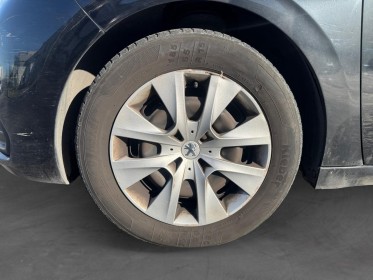 Peugeot 208 affaire 1.6 bluehdi 75 bvm5 premium 2 places pas de tva recuperable occasion simplicicar brie-comte-robert...