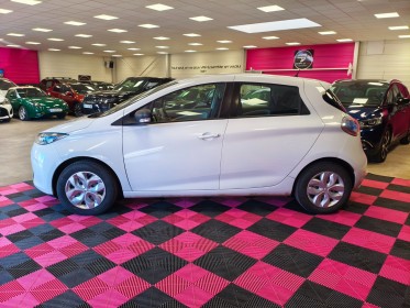 Renault zoe r90 life 41 kw batteries en location véhicule garantie un an occasion simplicicar amiens  simplicicar...
