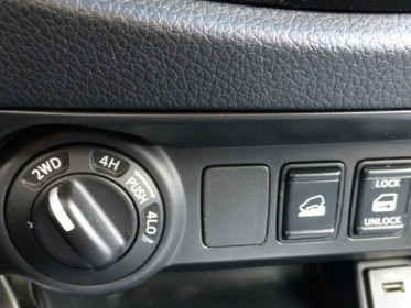 Nissan navara 2.3 dci 190 double cab tekna a occasion paris 17ème (75)(porte maillot) simplicicar simplicibike france