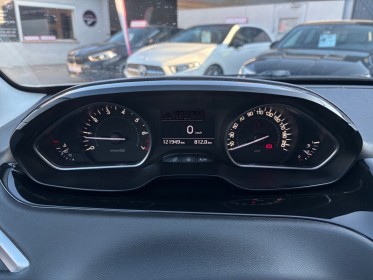 Peugeot 208 1.2 vti 82ch bvm5 allure occasion simplicicar pertuis  simplicicar simplicibike france