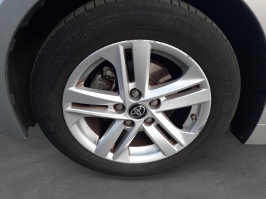 Toyota corolla pro hybride 122h dynamic business occasion montreuil (porte de vincennes)(75) simplicicar simplicibike france