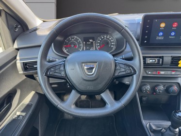Dacia sandero 1.0 sce 65 essentiel carplay - regulateur de vitesse occasion simplicicar rennes simplicicar simplicibike france