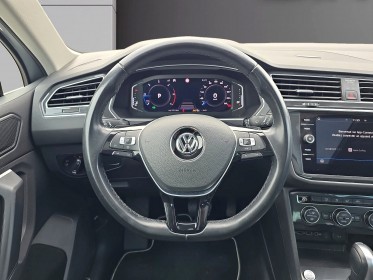 Volkswagen tiguan 2.0 tdi 150 dsg7 2x4 black r-line toit ouvrant virtual cockpit garantie 12 mois occasion simplicicar vichy...