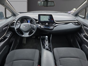 Toyota c-hr hybride 122h collection caméra de recul sièges avants chauffants garantie toyota 12 mois occasion simplicicar...