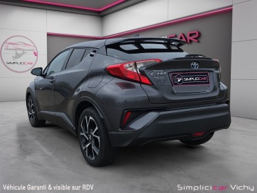 Toyota c-hr hybride 122h collection caméra de recul sièges avants chauffants garantie toyota 12 mois occasion simplicicar...