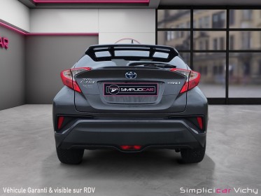 Toyota c-hr hybride 122h collection caméra de recul sièges avants chauffants garantie toyota 12 mois occasion simplicicar...