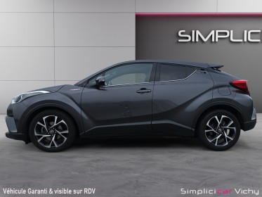 Toyota c-hr hybride 122h collection caméra de recul sièges avants chauffants garantie toyota 12 mois occasion simplicicar...