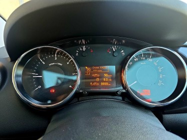 Peugeot 3008 2.0 hdi 150ch allure camÉraradars de recul / attelage / distribution  révision à jour occasion avignon (84)...