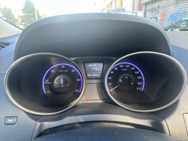 Hyundai ix35 1.7 crdi 115 2wd pack premium, caméra de recul, toit ouvrant, garantie 12 mois occasion simplicicar villejuif ...