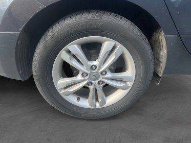 Hyundai ix35 1.7 crdi 115 2wd pack premium, caméra de recul, toit ouvrant, garantie 12 mois occasion simplicicar villejuif ...