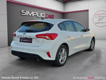Ford focus 1.5 l 120 ch ss bva8 trend business garantie 12 mois occasion simplicicar vichy simplicicar simplicibike france