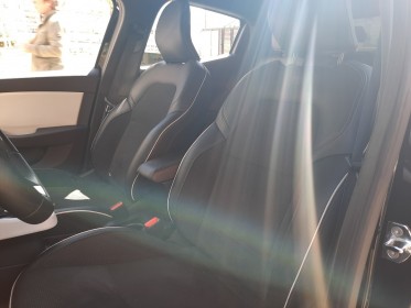 Renault clio v e-tech 140 - 21 intens/boite auto/hybrid/garantie 12 mois occasion montreuil (porte de vincennes)(75)...