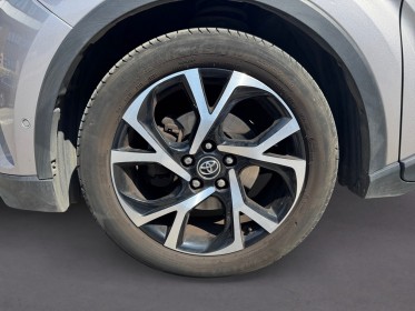 Toyota c-hr hybride pro c-hr pro 122h graphic/pack led ambiance/sieges chauffants/volant chauffant/ occasion simplicicar...