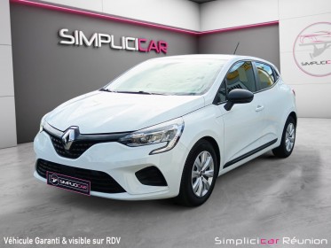 Renault clio v 1.0 tce 100 business / caméra de recul / alerte franchissement de ligne / usbc / occasion réunion ville st...