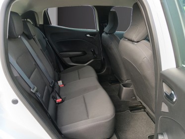 Renault clio v 1.0 tce 100 business / caméra de recul / alerte franchissement de ligne / usbc / occasion réunion ville st...