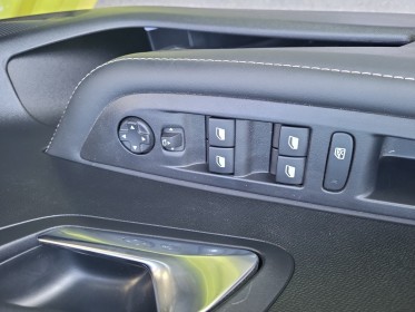 Peugeot 208 1.2 hybrid 100 allure e-dcs6 // garantie constructeur// occasion simplicicar lille  simplicicar simplicibike france
