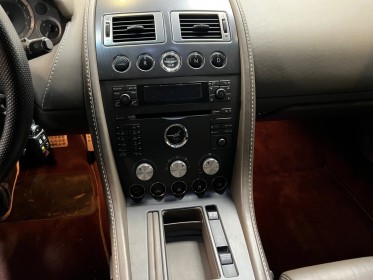 Aston martin vantage 4.3 v8 - garantie 12 mois occasion simplicicar lyon ouest simplicicar simplicibike france