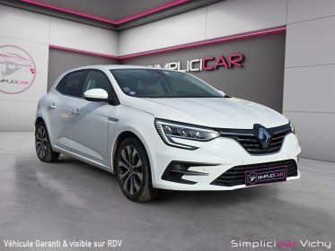 Renault megane iv berline tce 140 ch edc techno révisée première main garantie 12 mois occasion simplicicar vichy...