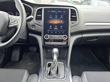 Renault megane iv berline tce 140 ch edc techno révisée première main garantie 12 mois occasion simplicicar vichy...