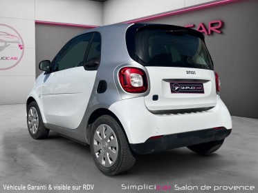 Smart fortwo coupe 82 ch electrique ba1 pure/siÈges cuir/120km d'autonomie/garantie 48 mois possible occasion simplicicar...
