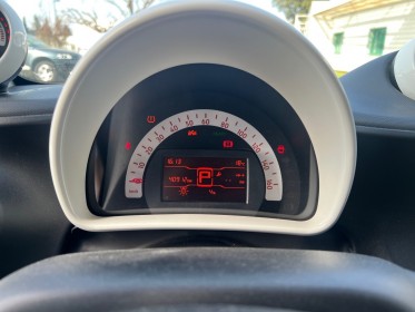 Smart fortwo coupe 82 ch electrique ba1 pure/siÈges cuir/120km d'autonomie/garantie 48 mois possible occasion simplicicar...