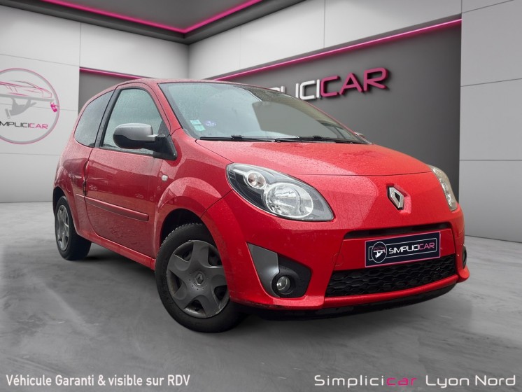 Renault twingo ii 1.2 lev 16v 75 eco2 nightday euro 5 occasion simplicicar lyon nord  simplicicar simplicibike france