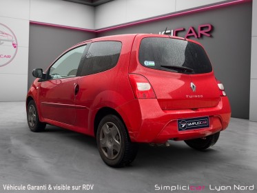 Renault twingo ii 1.2 lev 16v 75 eco2 nightday euro 5 occasion simplicicar lyon nord  simplicicar simplicibike france