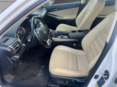Lexus is full entretien lexus is 300h luxe occasion avignon (84) simplicicar simplicibike france