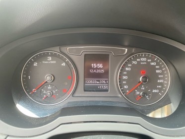 Audi q3 q3 2.0 tdi 150 ch s tronic 7 ambiente occasion cannes (06) simplicicar simplicibike france