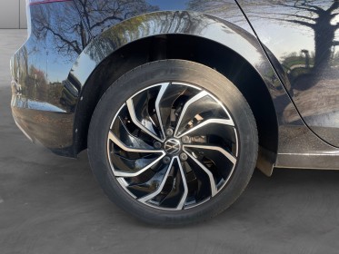 Volkswagen golf viii 1.0 etsi dsg7 active / garantie 12 mois occasion simplicicar mery-sur-oise simplicicar simplicibike france