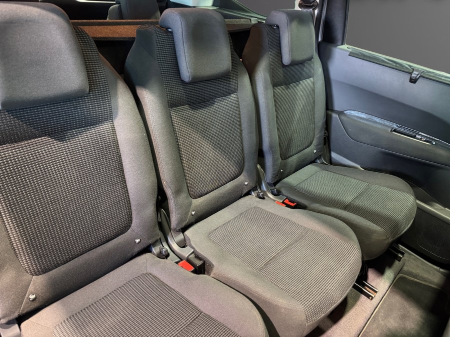 PEUGEOT d'occasion 5008 2.0 HDI 150 BUSINESS PACK de 2014 Narbonne