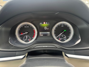 Skoda karoq 1.5 tsi 150 ch act dsg7 style occasion simplicicar grenoble simplicicar simplicibike france