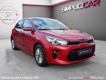 Kia rio 1.0l t-gdi 120 ch isg dct7 finition urban edition / caméra de recul / carplay occasion réunion ville st pierre...
