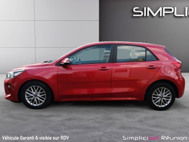 Kia rio 1.0l t-gdi 120 ch isg dct7 finition urban edition / caméra de recul / carplay occasion réunion ville st pierre...