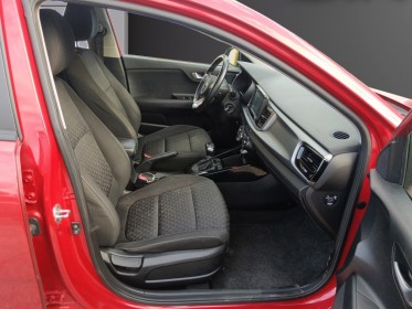 Kia rio 1.0l t-gdi 120 ch isg dct7 finition urban edition / caméra de recul / carplay occasion réunion ville st pierre...